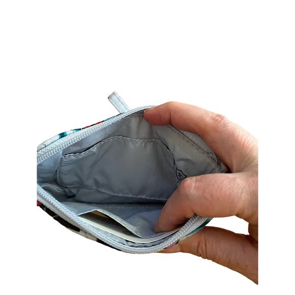 Vera Bradley RFID zip Top ID Case in Vineyard Floral - Picture 2 of 3